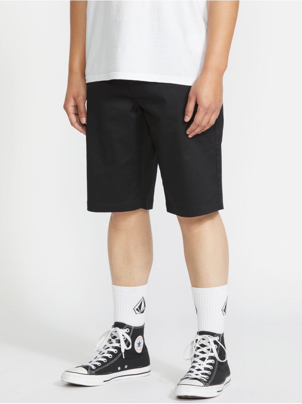 Volcom Black Flat-Front Chino Shorts Size 34